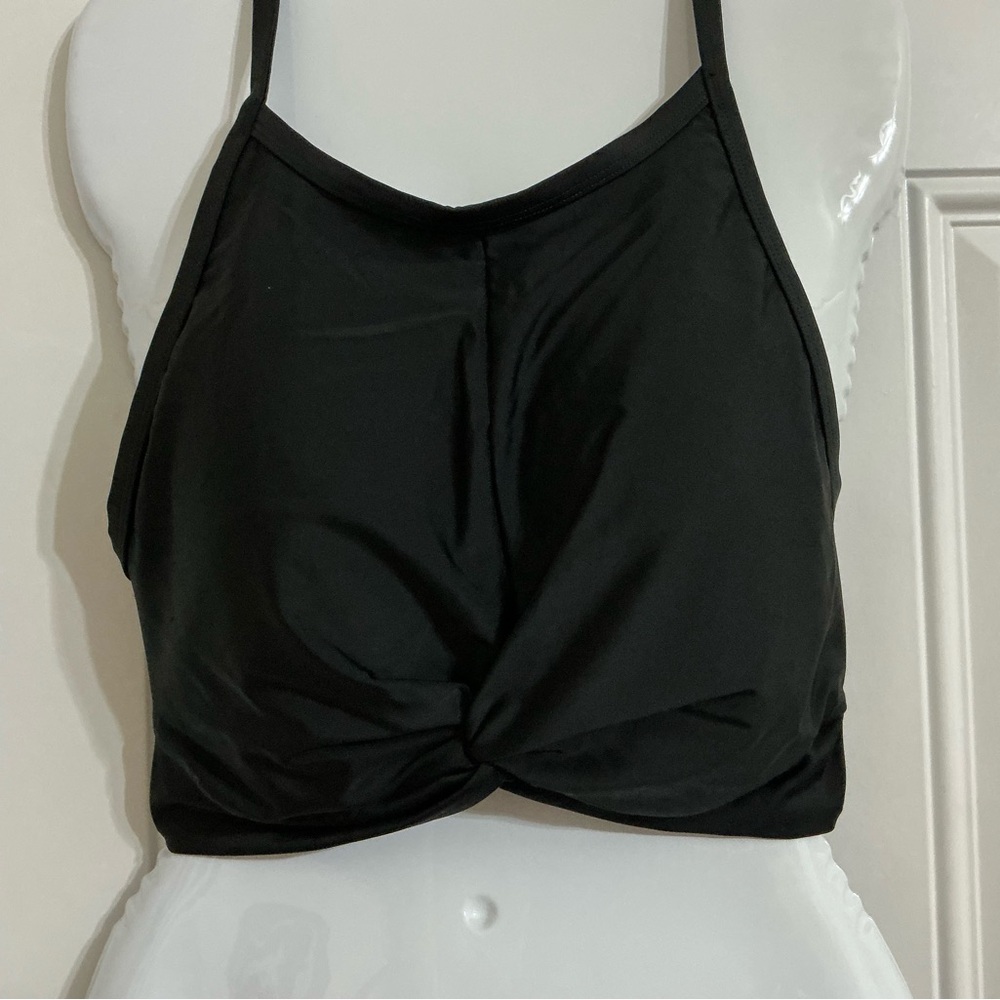 Shade & Shore Women’s Black Twist Front Bikini Top Size X (14-16)